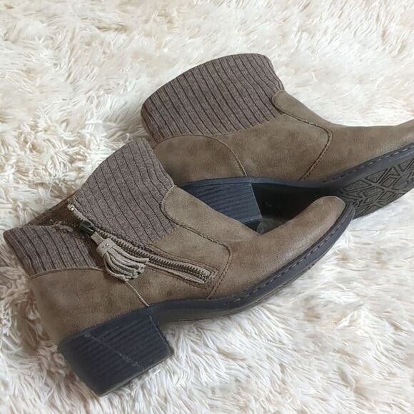 Born Concepts BOC sz 9 Bendell Sweater Cuff ankle boots tan - Picture 3 of 8